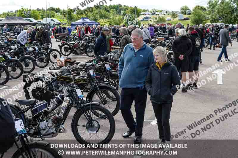 Vintage motorcycle club;eventdigitalimages;no limits trackdays;peter wileman photography;vintage motocycles;vmcc banbury run photographs